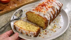 Κέικ αμυγδάλου με πορτοκάλι σαγκουίνι – αφράτο, ζουμερό και χωρίς γλουτένη